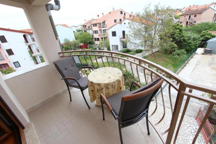 Apartments Fabris روفينج المظهر الخارجي الصورة