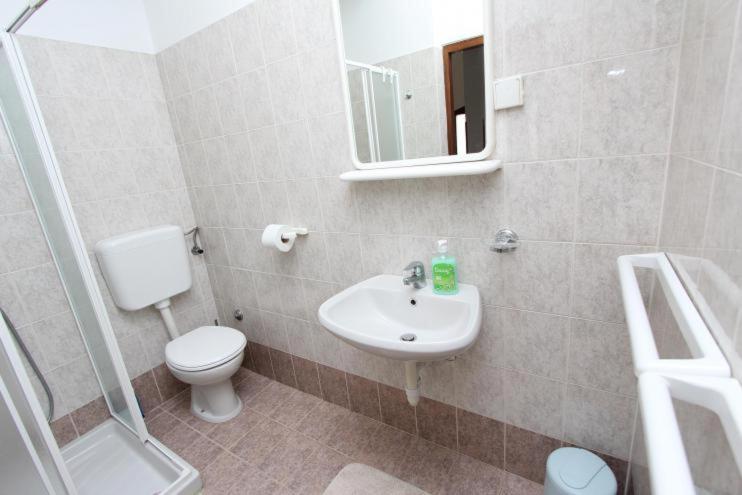 Apartments Fabris روفينج المظهر الخارجي الصورة